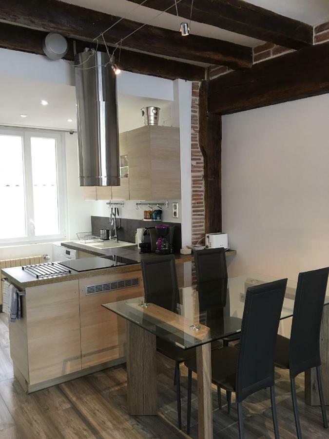 Les Citadines Apartment Амбоаз Екстериор снимка